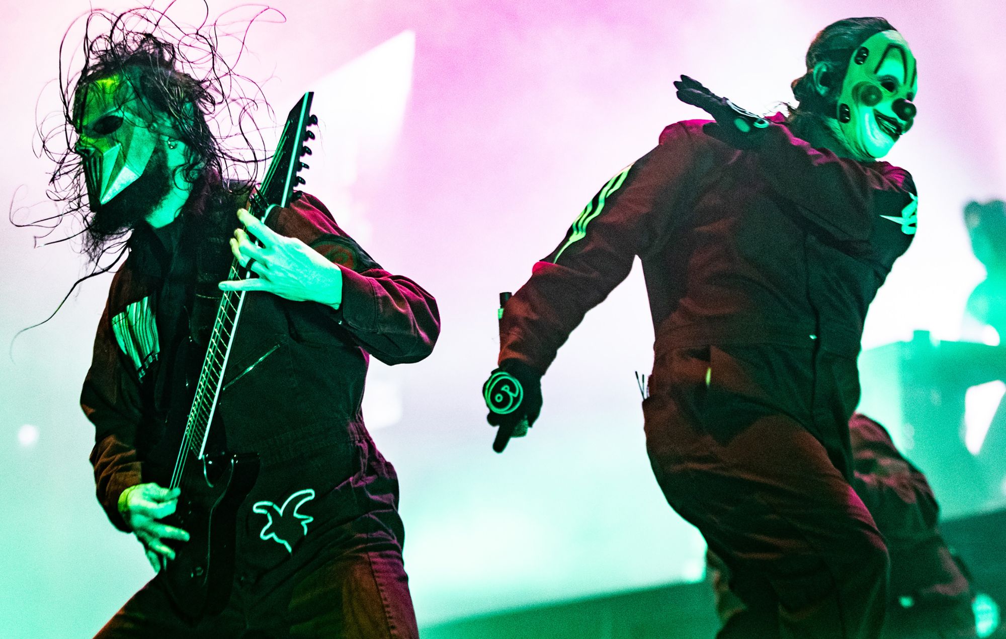 Jim Root and Clown from Slipknot perform live