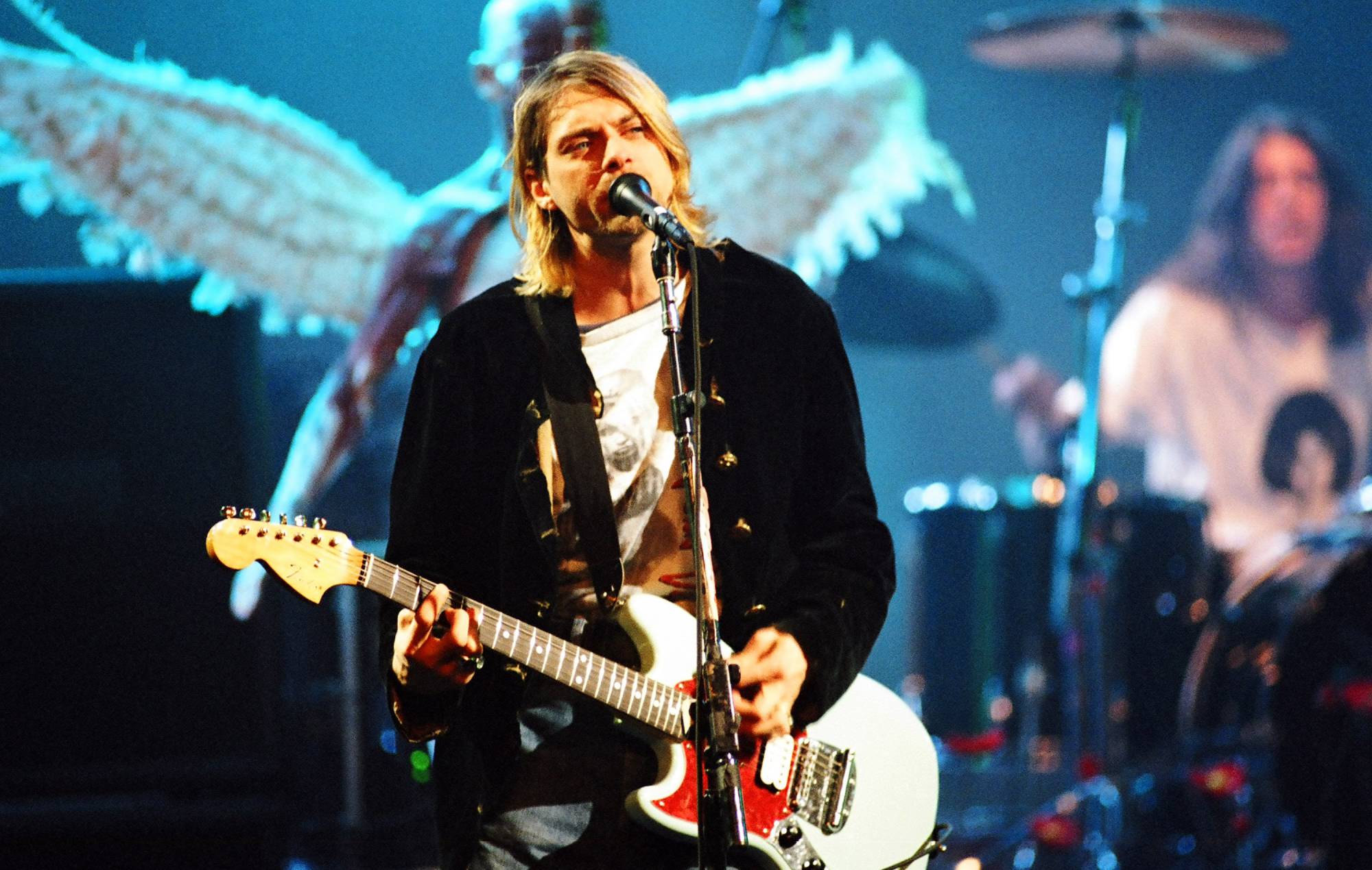 Kurt Cobain of Nirvana performing MTV Live and Loud: Nirvana Performs Live - December 1993 at Pier 28 in Seattle, Washington, USA. (Photo by Jeff Kravitz/FilmMagic, Inc)