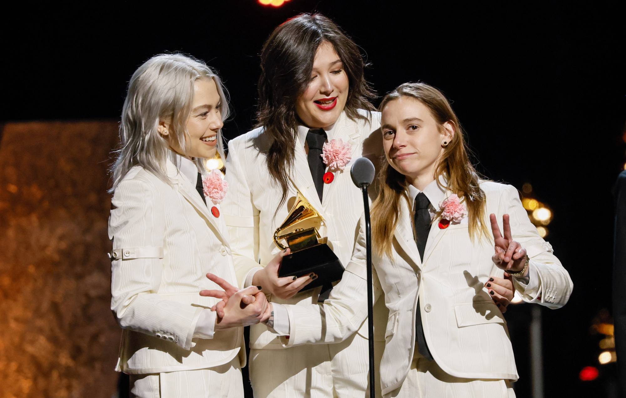Boygenius accepts a reward for rock and sales on the 66th Grammy Prize. (Robert Gauthier / Los -angles Times via Getty images)